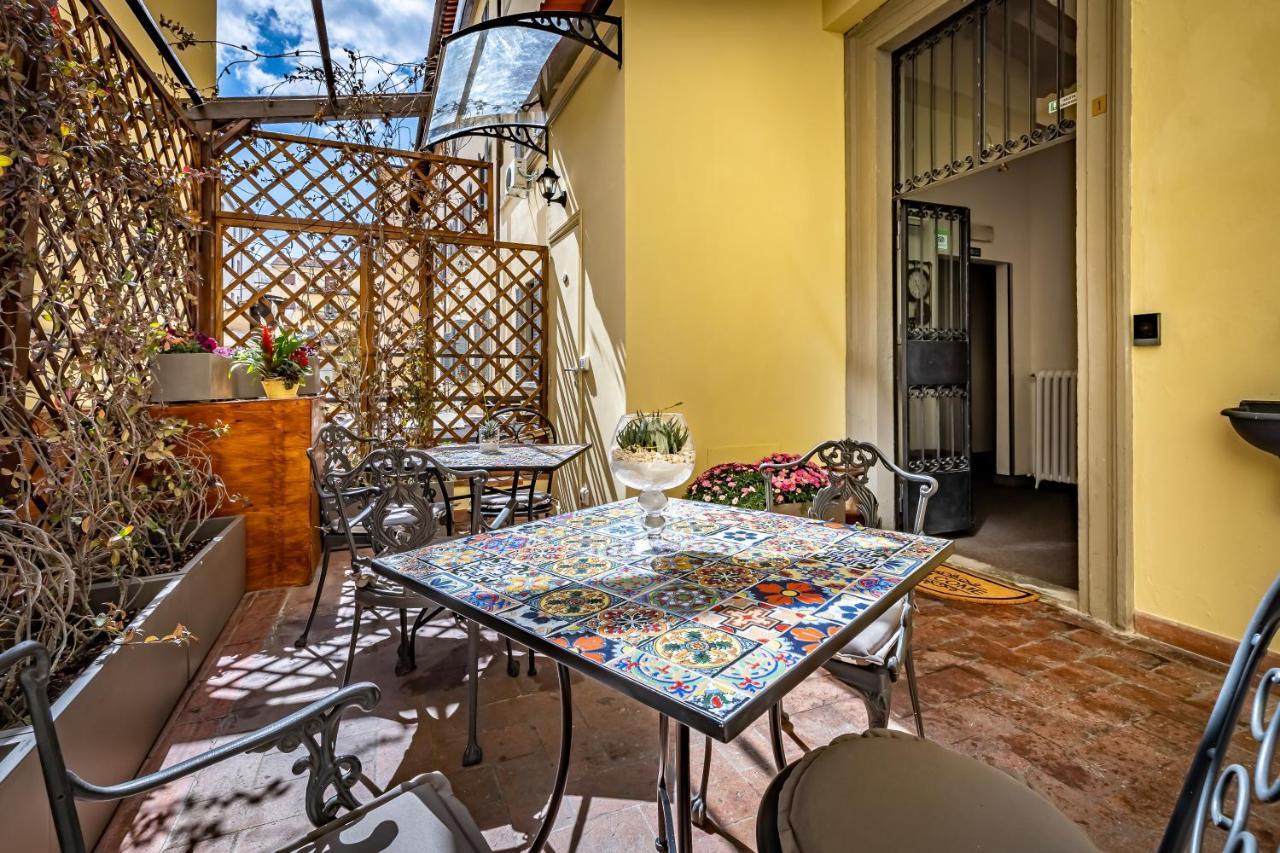 Maison Pitti Флоренция Экстерьер фото